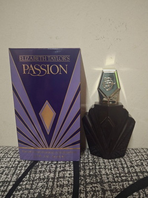 Elizabeth Taylor Passion EDT 74ml like new