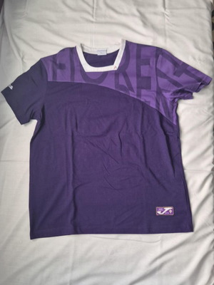 Joma T-shirt like new, size M, purple