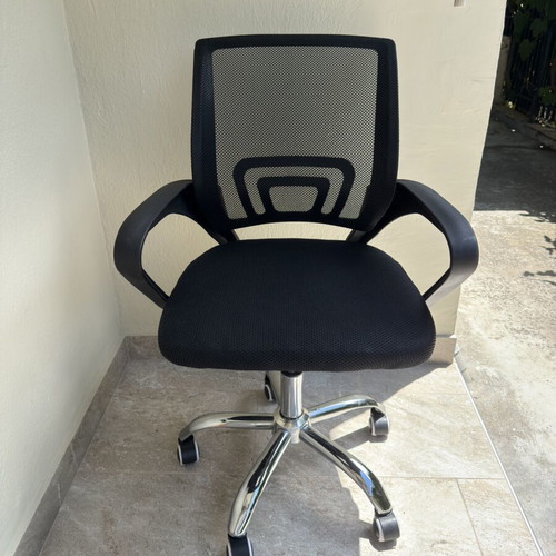 Office chair new and unused