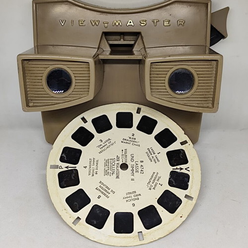 View-Master Model G vintage 3D viewer with Lassie disc, like new