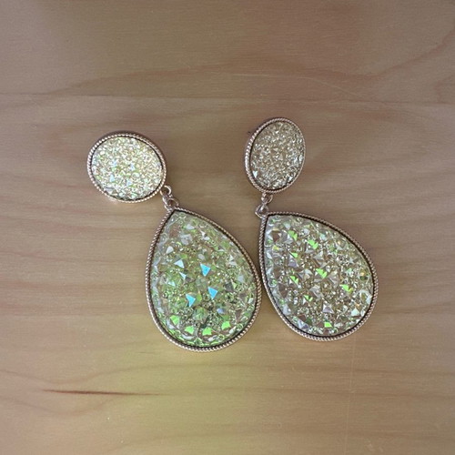 Abiye earrings in gold color