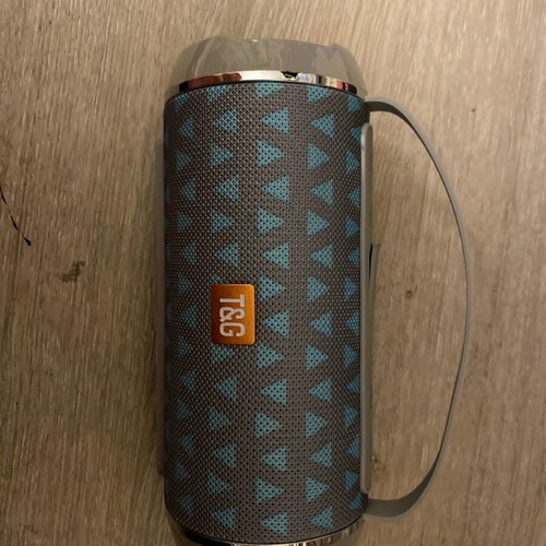 Music speaker like new, barely used