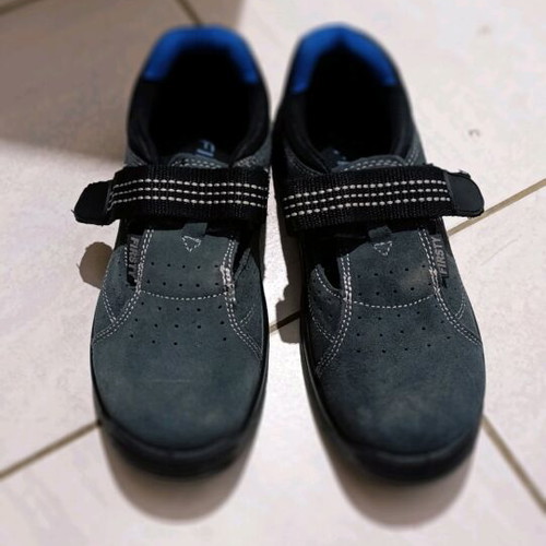 Work shoes like new, size 40, black