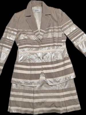 Delmod skirt and jacket set used, gray and beige, size 36-38