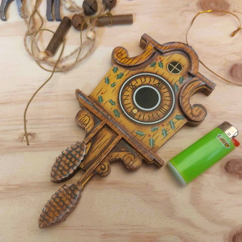 Wooden vintage Christmas ornaments used, pack