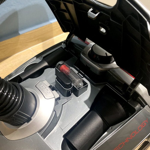 Gruppe 700W vacuum cleaner like new, energy class A