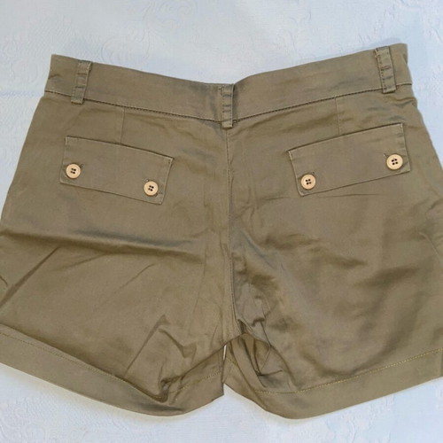 Women's tight khaki shorts like new, size L