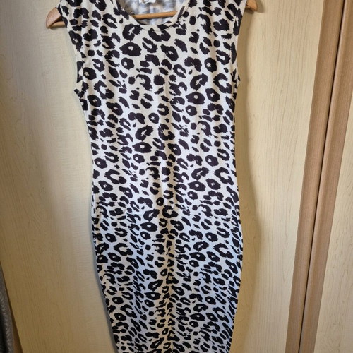 Zara TRF Animal Print Midi Dress like new, size S
