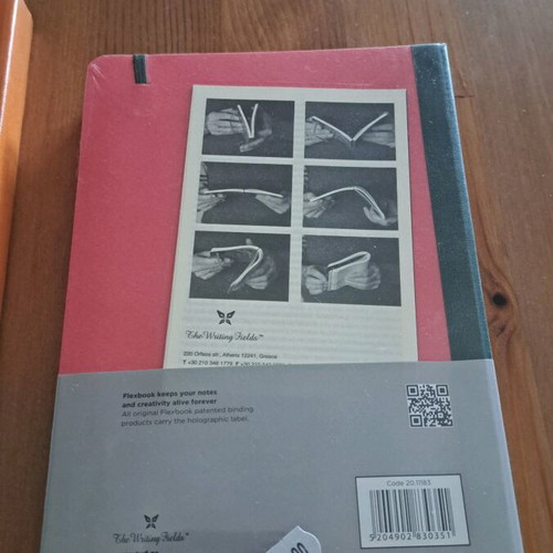 Flexbook notebooks new, pack of 2, large and small