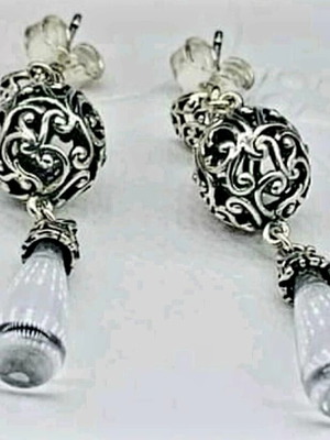 Silver Pandora earrings used, original with box
