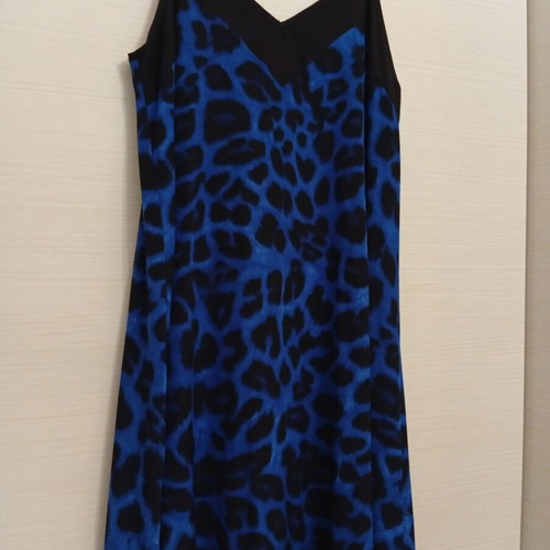 Leopard dress new, one size, black and blue