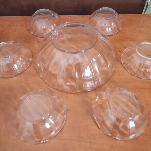 Arcoroc France Fleur vintage serving set 7 pieces used
