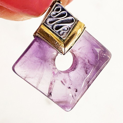 Vintage pendant with amethyst in 925 silver and gold