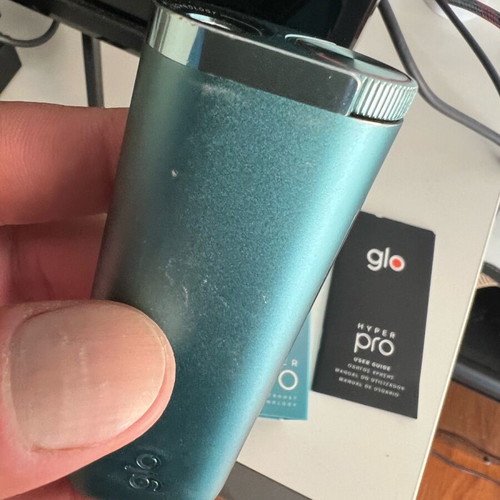 Glo Hyper Pro used electronic cigarette in excellent condition