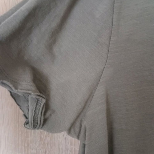 Terranova Men's T-shirt size L like new, olive color