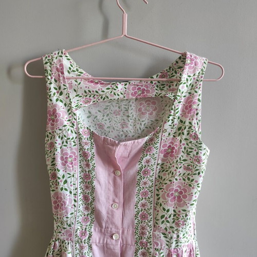 Dress with petticoat, like new, pink cotton and linen