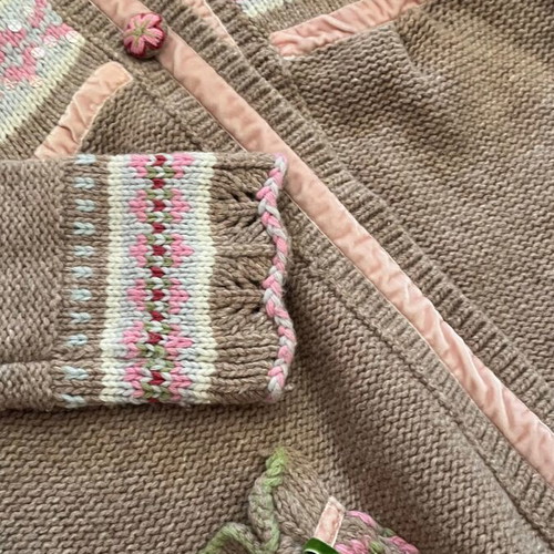 Benetton cardigan used, beige, for girls 10-11 years old