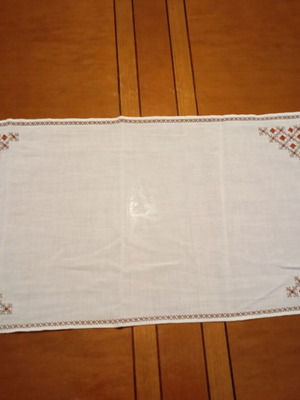 Handmade tablecloth with embroidery new