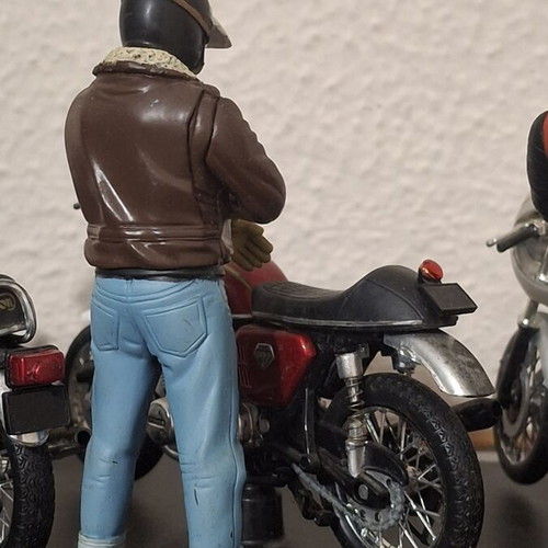 Joe Bar Team Collection Solido motorcycle set 1:18 scale, like new