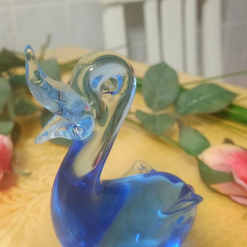 Decorative blue and white crystal duck like new