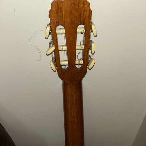 Vintage M. Suzuki Model 105 classical guitar with retro case, like new
