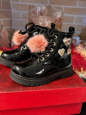 Xti boots new black patent leather, size 27