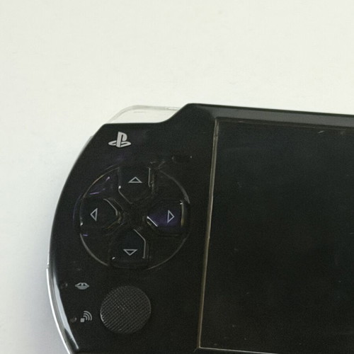 Sony PlayStation Portable PSP 2004 used with 4GB SD and game