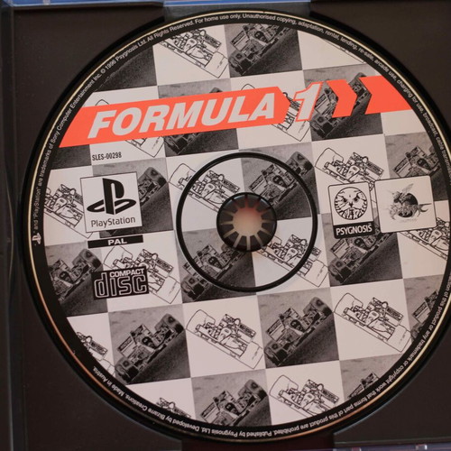 Formula 1 PlayStation 1 used, English with booklet, black version