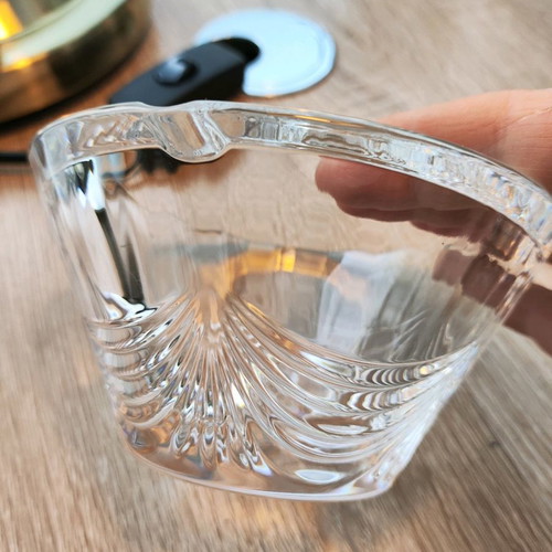 Crystal ashtray used with engravings