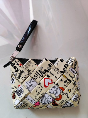 Knitted wallet new