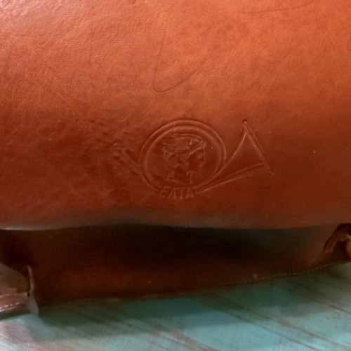 Elta leather bag used, dimensions 33x43 cm
