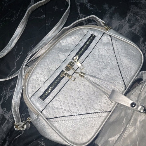 Backpacks like new, 2 pieces, gold and silver