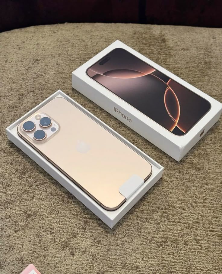 iPhone 16 Pro Max Desert 256GB like new… - € 950,00 - Vendora.cy