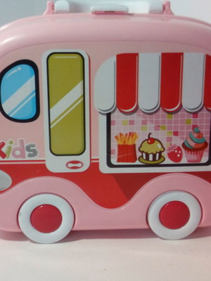 Kids kitchen suitcase with wheels used
