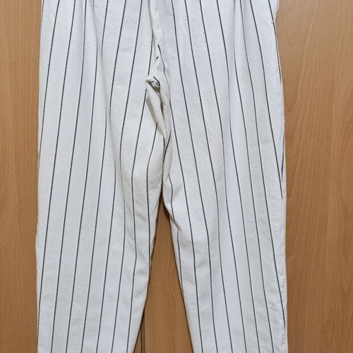 Bershka pants size S like new, white with stripes