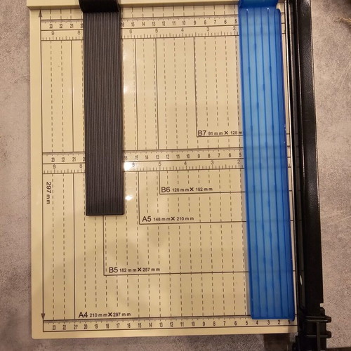 Paper cutter new