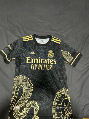Adidas ανδρική ποδοσφαιρική φανέλα Real Madrid με σχέδιο δράκου, μέγεθος S