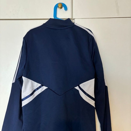 Αθλητική μπλούζα Adidas για κορίτσι 11-12 ετών σαν καινούργιο
