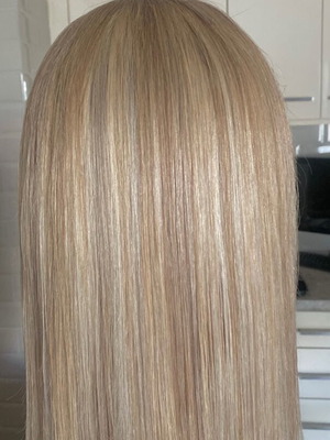 Human hair wig new, front lace, 5 blonde tones