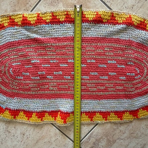Handmade knitted rug like new 72x37cm