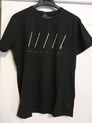 T-shirt with print used, size M, black
