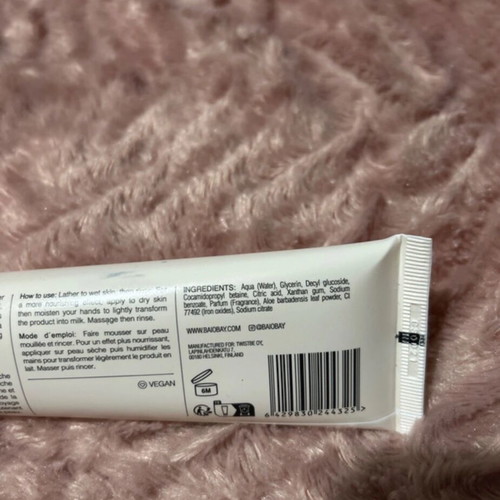 Baiobay body wash with Monoi fragrance new