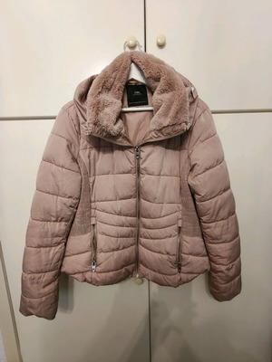 Zara women's puffer jacket like new, pink, size XL