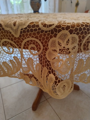Round lace tablecloth, 1.65 m diameter