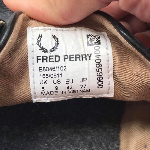 Fred Perry leather sneakers size 42 like new, black