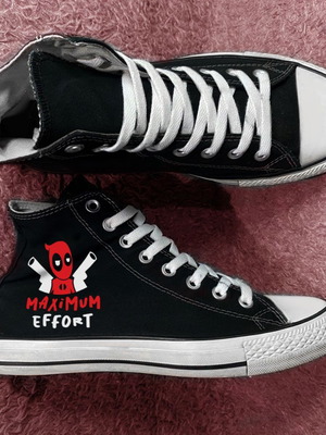 Sneakers with Deadpool print new, black