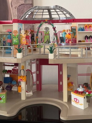 Playmobil Μεγάλο Εμπορικό Κέντρο 5485 με προέκταση και έξτρα εξαρτήματα μεταχειρισμένο