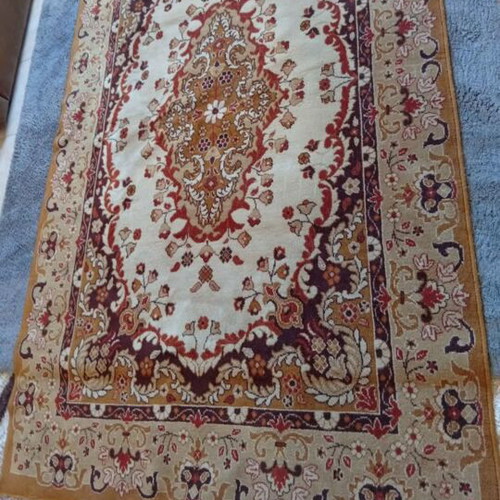 Wool rug