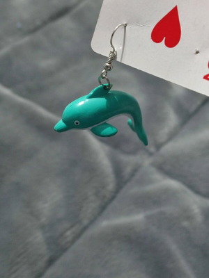 Dolphin earring handmade new, turquoise