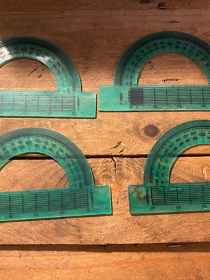 Diamant protractors used, pack of 4, transparent green
